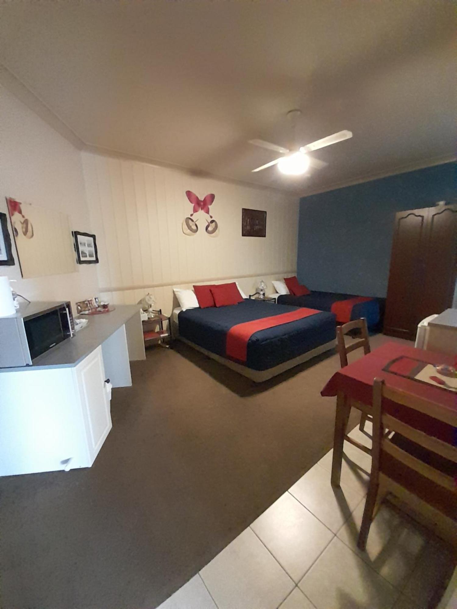 Muswellbrook Northside Bed & Breakfast Exterior foto